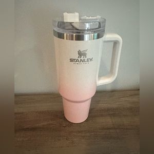 Stanley 40 oz quencher PARFAIT OMBRÉ LIMITED EDITION